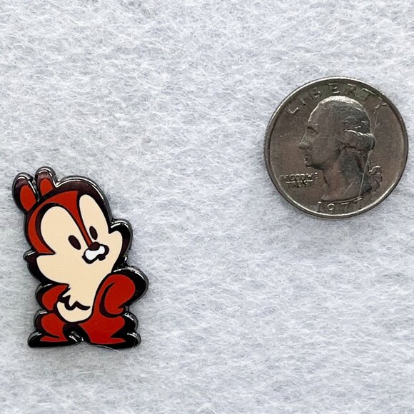 🔮 5/$25 Disney Chip 'n' Dale Stylized Chip Pin - Picture 2 of 3